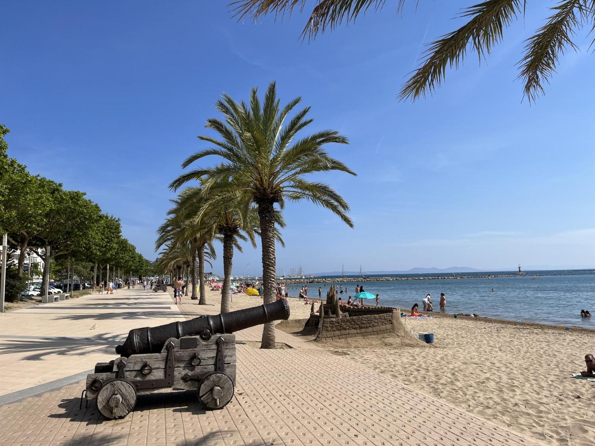 Castell Joncar,30 M De La Playa, 1Era Linea De Mar, Vista Al Mar Διαμέρισμα Ρόζες Εξωτερικό φωτογραφία